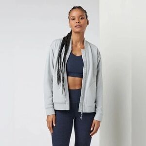 NWOT Vuori Halo Basin Bomber